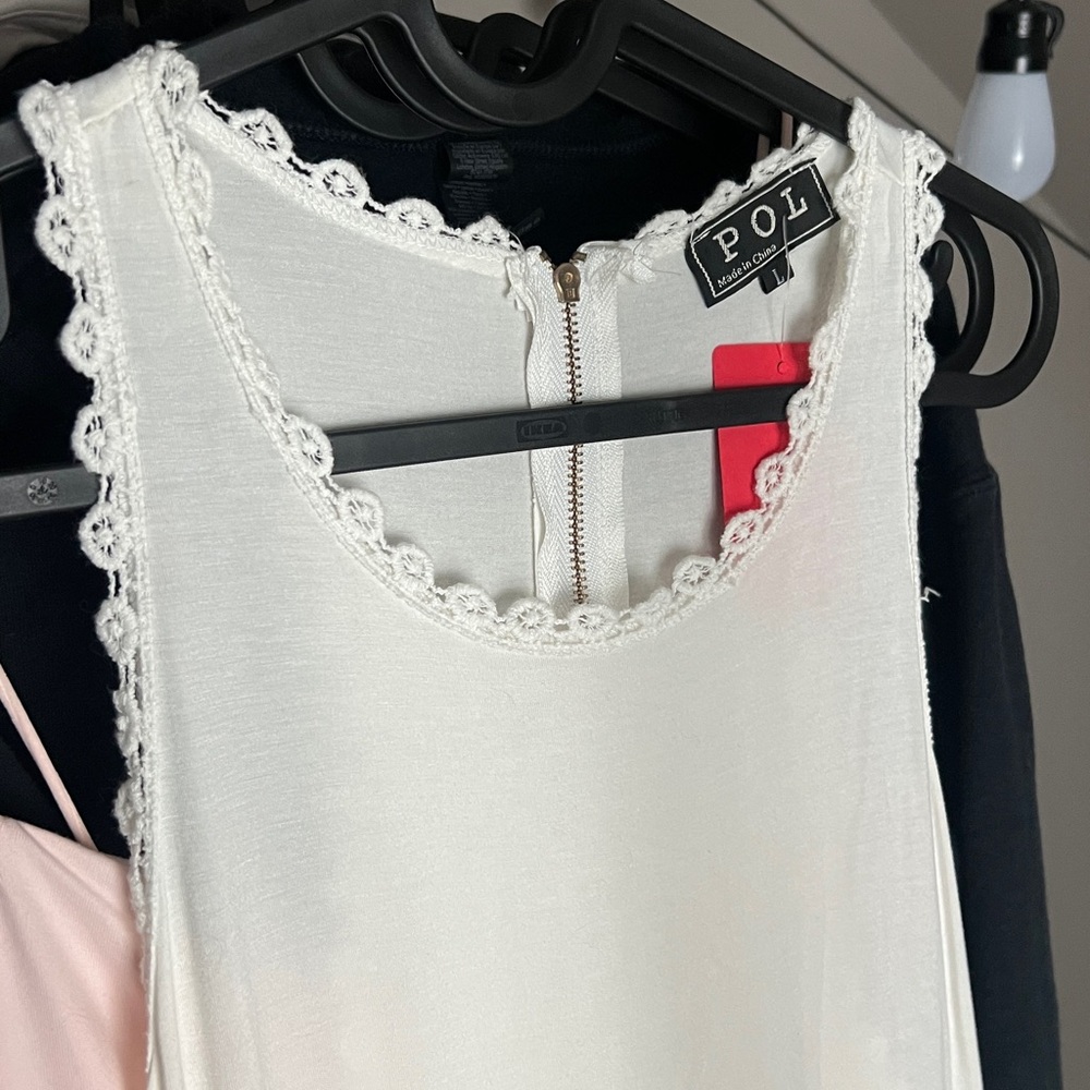 POL Ivory Lace Accent Sleeveless Top
